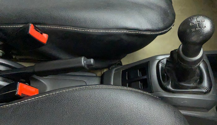 2017 Maruti Alto 800 LXI, CNG, Manual, 91,307 km, Gear Lever
