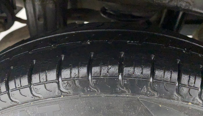 2017 Maruti Alto 800 LXI, CNG, Manual, 91,307 km, Right Rear Tyre Tread