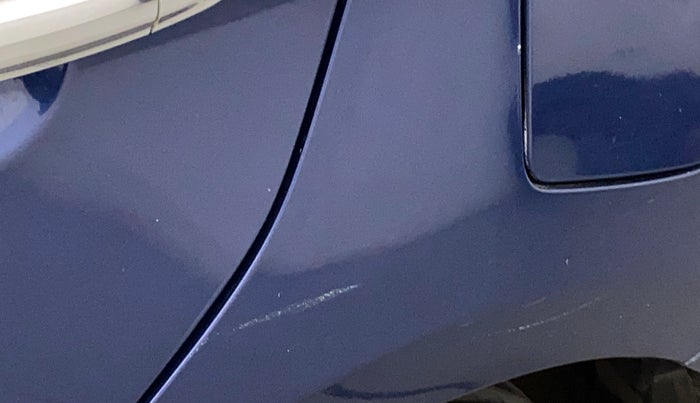 2017 Maruti Ciaz ALPHA 1.4 PETROL, Petrol, Manual, 77,367 km, Left quarter panel - Minor scratches