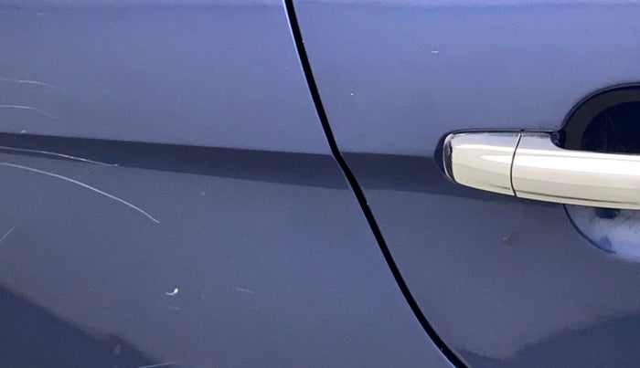 2017 Maruti Ciaz ALPHA 1.4 PETROL, Petrol, Manual, 77,367 km, Right quarter panel - Minor scratches