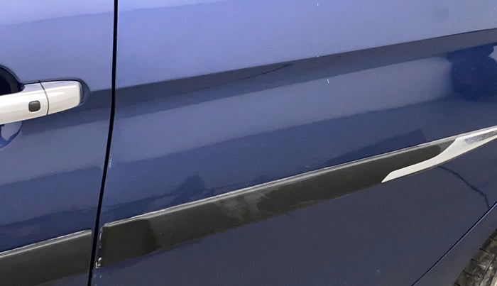 2017 Maruti Ciaz ALPHA 1.4 PETROL, Petrol, Manual, 77,367 km, Rear left door - Slightly dented
