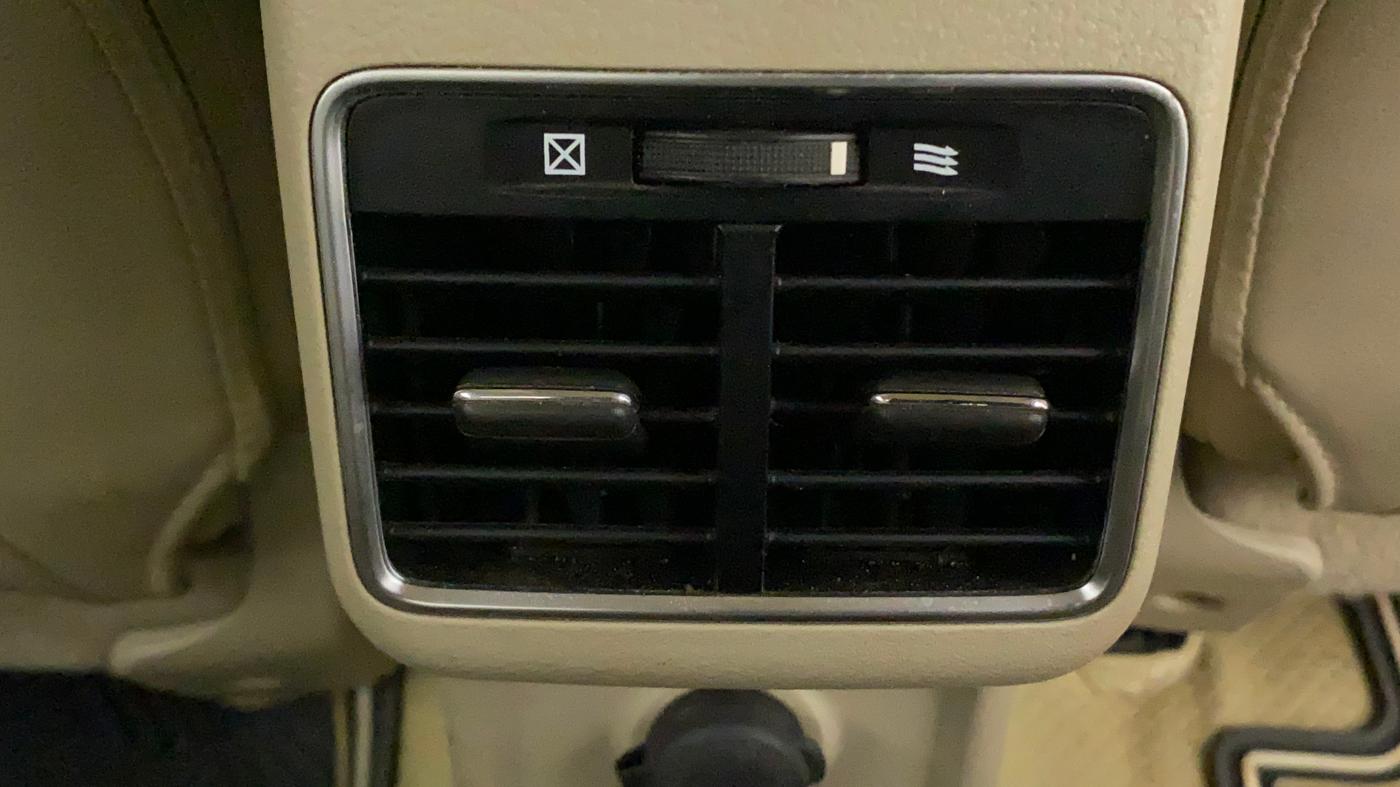 2017 Maruti Ciaz ALPHA 1.4 PETROL, Petrol, Manual, 77,367 km, Rear AC Vents
