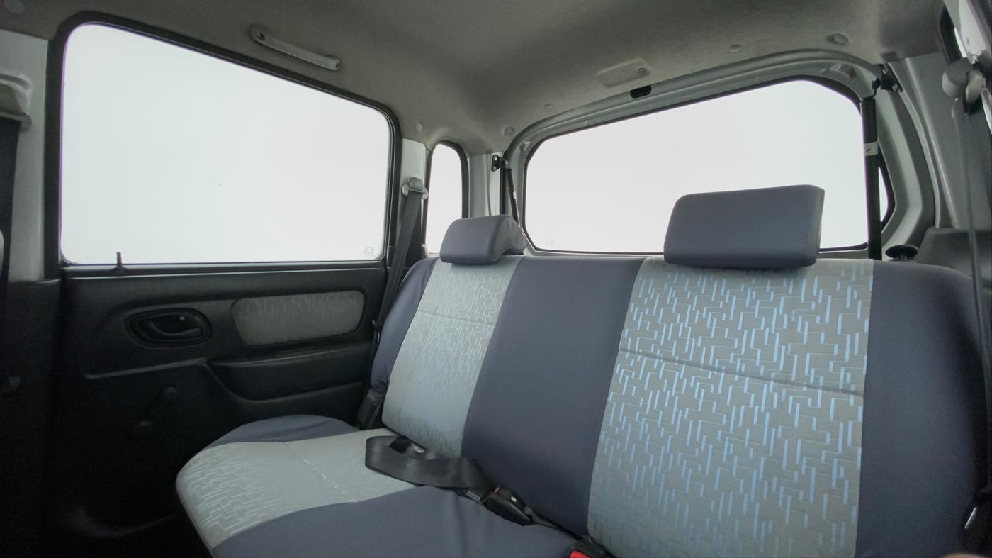 2009 Maruti Wagon R LXI MINOR, Petrol, Manual, 83,699 km, Right Side Rear Door Cabin View
