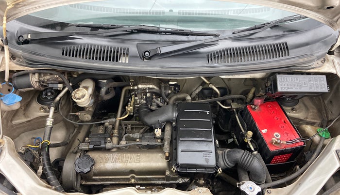 2009 Maruti Wagon R LXI MINOR, Petrol, Manual, 83,699 km, Engine Bonet View