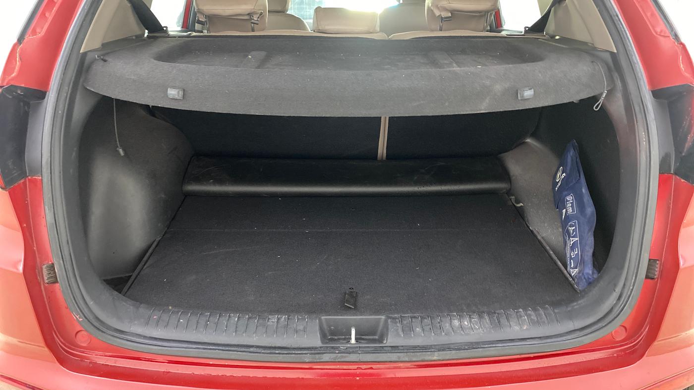 2016 Hyundai Creta SX PLUS AT 1.6 PETROL, Petrol, Automatic, 41,263 km, Boot Inside