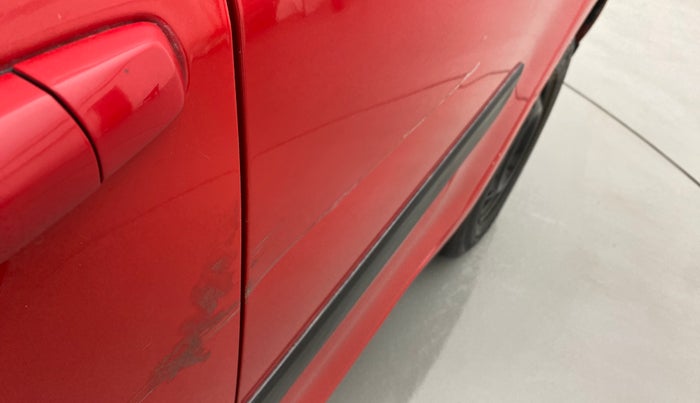 2017 Maruti Swift VDI (O), Diesel, Manual, 96,391 km, Rear left door - Slightly dented