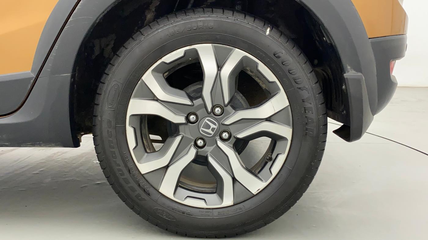 2017 Honda WR-V 1.2 i-VTEC VX MT, Petrol, Manual, 14,281 km, Left Rear Wheel