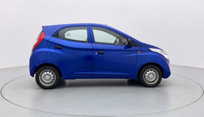 2017 Hyundai Eon ERA +, Petrol, Manual, 37,111 km, Right Side View