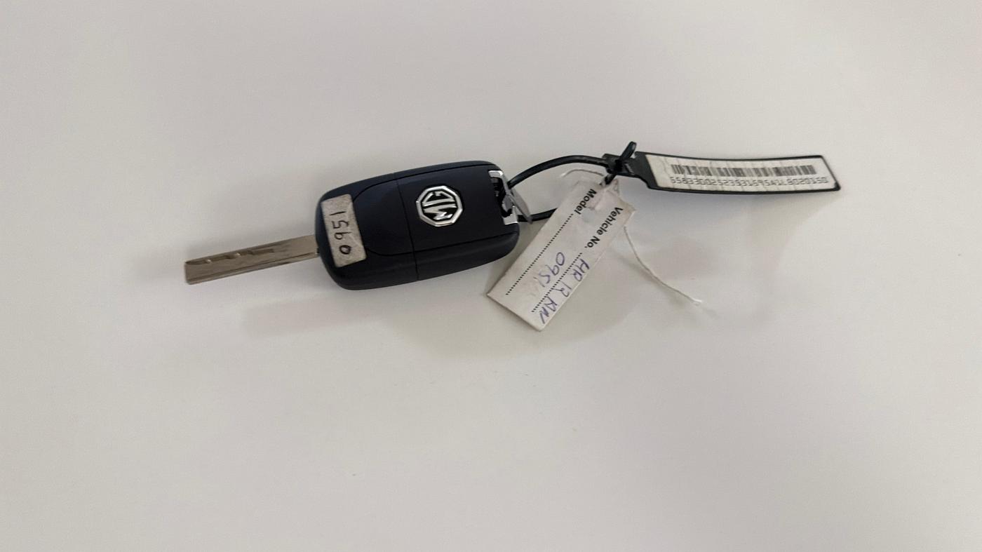 2021 MG HECTOR SUPER HYBRID 1.5 PETROL, Petrol, Manual, 38,638 km, Key Close Up
