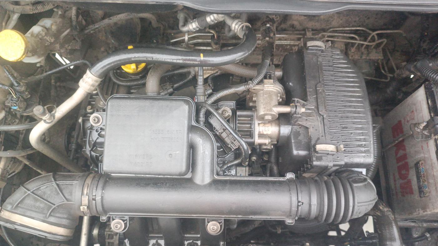 2021 Renault TRIBER RXT, Petrol, Manual, 29,694 km, Engine View