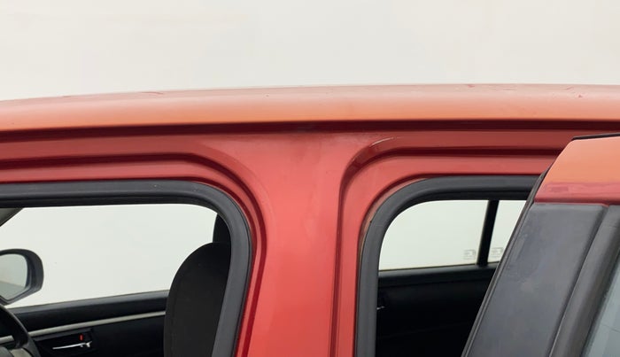 2013 Maruti Swift VDI, Diesel, Manual, 97,933 km, Left B pillar - Paint is slightly faded