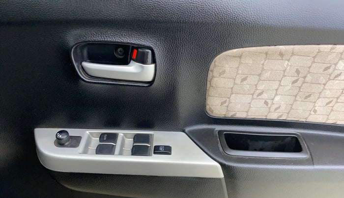 2015 Maruti Wagon R 1.0 VXI, CNG, Manual, 16,895 km, Driver Side Door Panels Control