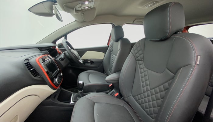 2019 Renault Captur PLATINE PETROL DUAL TONE, Petrol, Manual, 11,108 km, Right Side Front Door Cabin