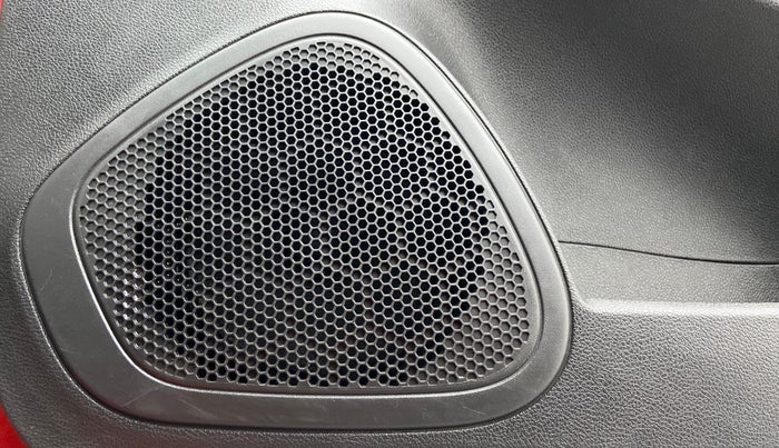 2019 Renault Captur PLATINE PETROL DUAL TONE, Petrol, Manual, 11,108 km, Speaker