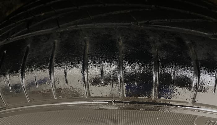2019 Tata NEXON XMA PETROL, Petrol, Automatic, 97,209 km, Right Rear Tyre Tread