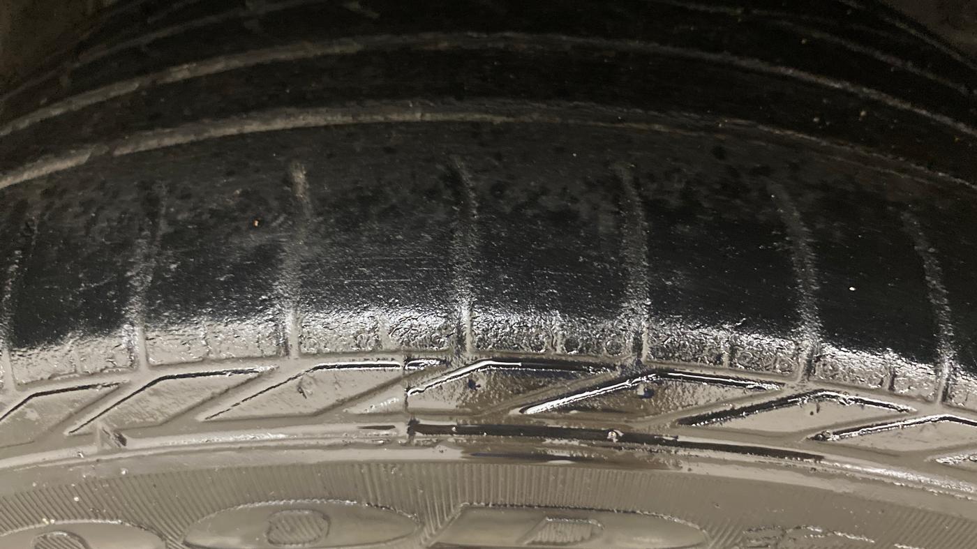 2019 Tata NEXON XMA PETROL, Petrol, Automatic, 97,209 km, Left Front Tyre Tread