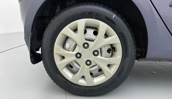 2014 Hyundai i10 MAGNA 1.1 IRDE2, Petrol, Manual, 33,799 km, Right Rear Wheel