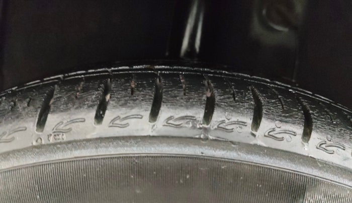 2023 Hyundai GRAND I10 NIOS SPORTZ 1.2 KAPPA VTVT, Petrol, Manual, 18,708 km, Right Rear Tyre Tread