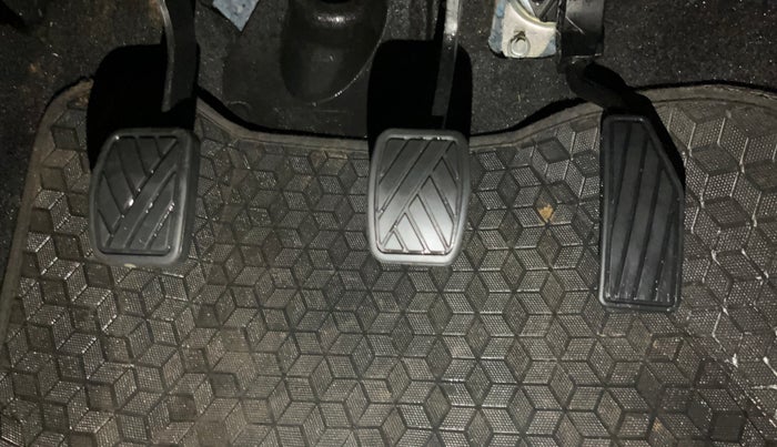 2022 Maruti Celerio VXI CNG, CNG, Manual, 47,768 km, Pedals