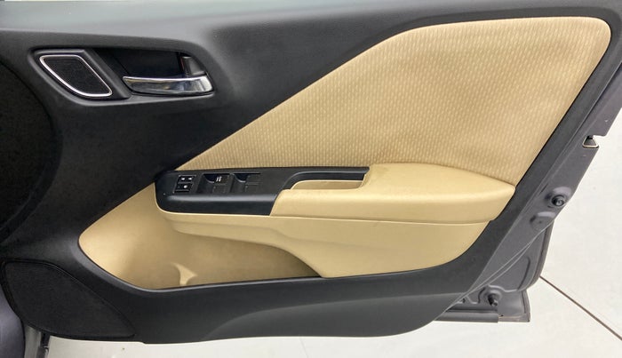 2018 Honda City 1.5L I-VTEC V MT, Petrol, Manual, 24,026 km, Driver Side Door Panels Control