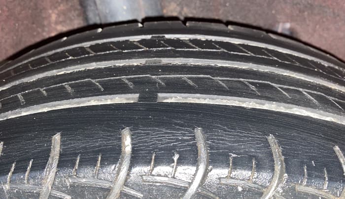 2017 Maruti Baleno DELTA PETROL 1.2, Petrol, Manual, 66,012 km, Right Rear Tyre Tread