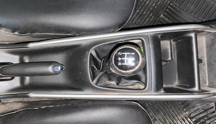 2017 Maruti Baleno DELTA PETROL 1.2, Petrol, Manual, 66,012 km, Gear Lever