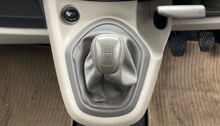 2015 Datsun Go A, Petrol, Manual, 25,206 km, Gear Lever