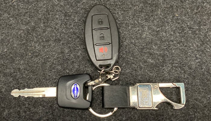 2015 Datsun Go A, Petrol, Manual, 25,206 km, Key Close Up