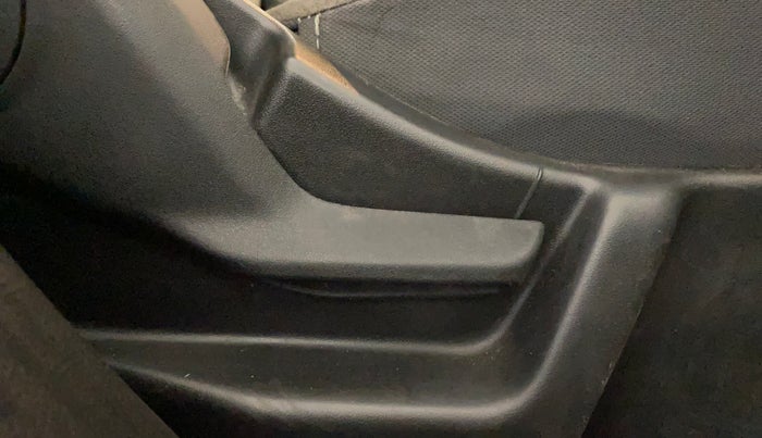 2022 Maruti New Wagon-R VXI 1.0, Petrol, Manual, 60,435 km, Driver Side Adjustment Panel