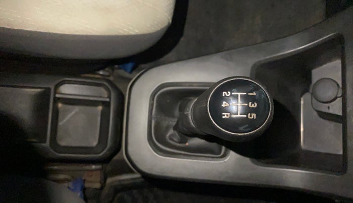 2022 Maruti New Wagon-R VXI 1.0, Petrol, Manual, 60,435 km, Gear Lever