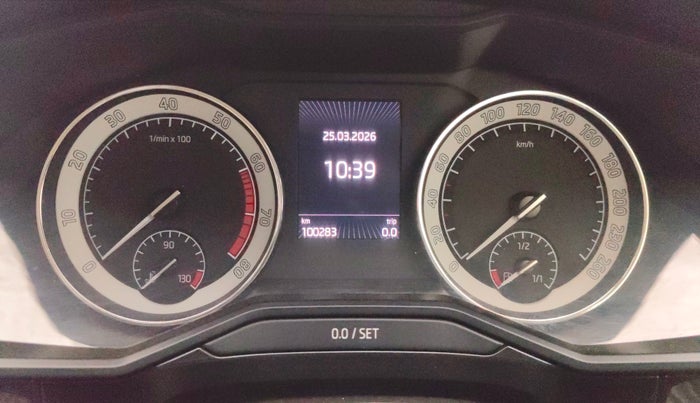2016 Skoda Superb L&K 1.8 TSI AT, Petrol, Automatic, 1,00,251 km, Odometer Image