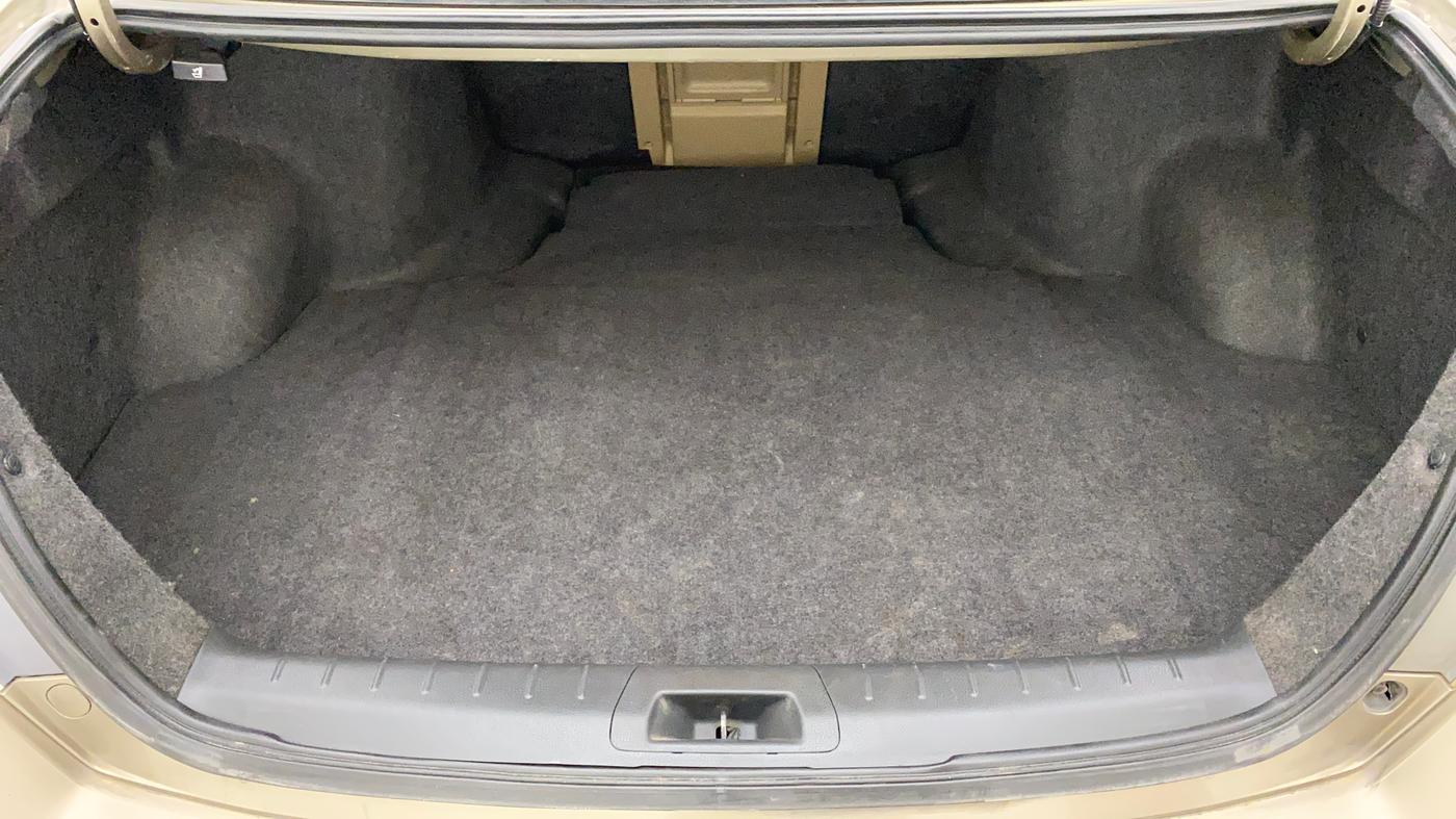 2010 Honda Accord 2.4L I-VTEC AT, Petrol, Automatic, 75,842 km, Boot Inside