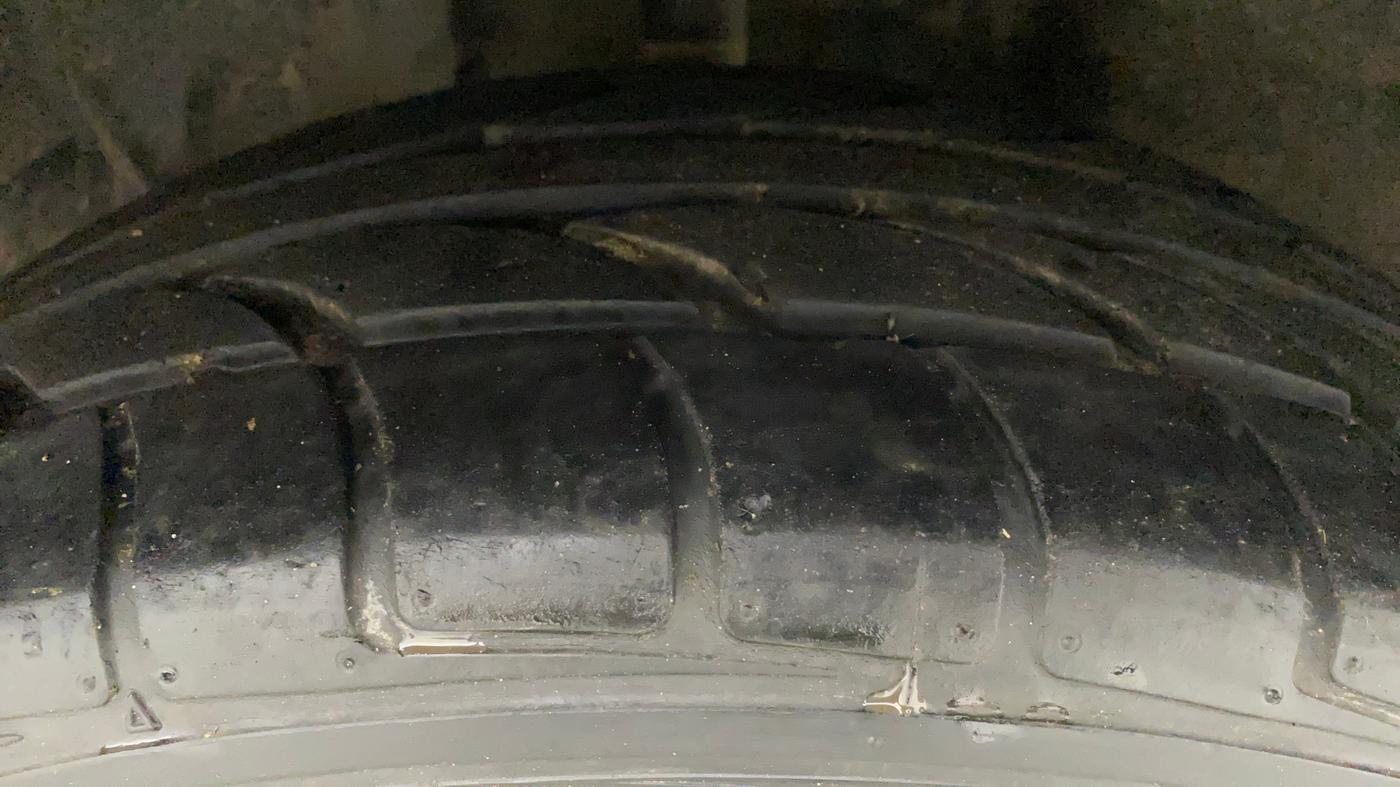 2010 Honda Accord 2.4L I-VTEC AT, Petrol, Automatic, 75,842 km, Left Rear Tyre Tread
