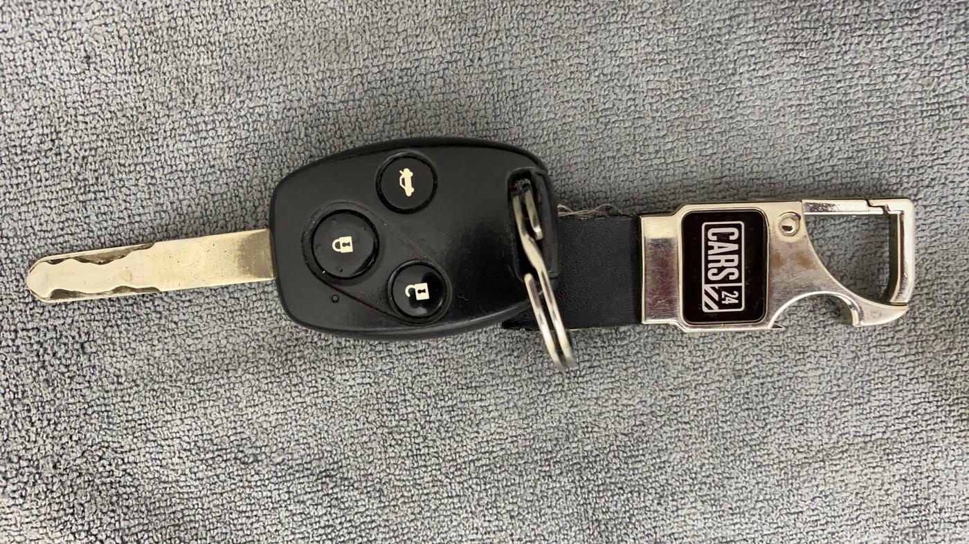 2010 Honda Accord 2.4L I-VTEC AT, Petrol, Automatic, 75,842 km, Key Close Up