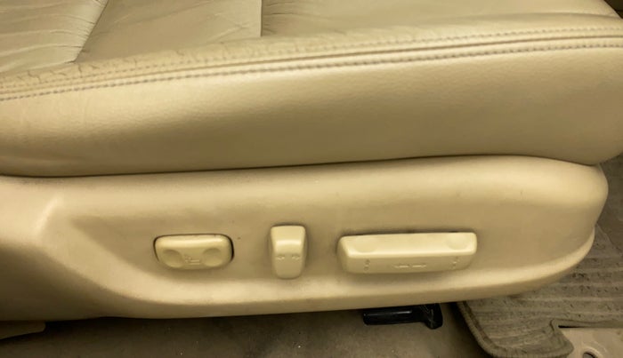2010 Honda Accord 2.4L I-VTEC AT, Petrol, Automatic, 75,842 km, Driver Side Adjustment Panel