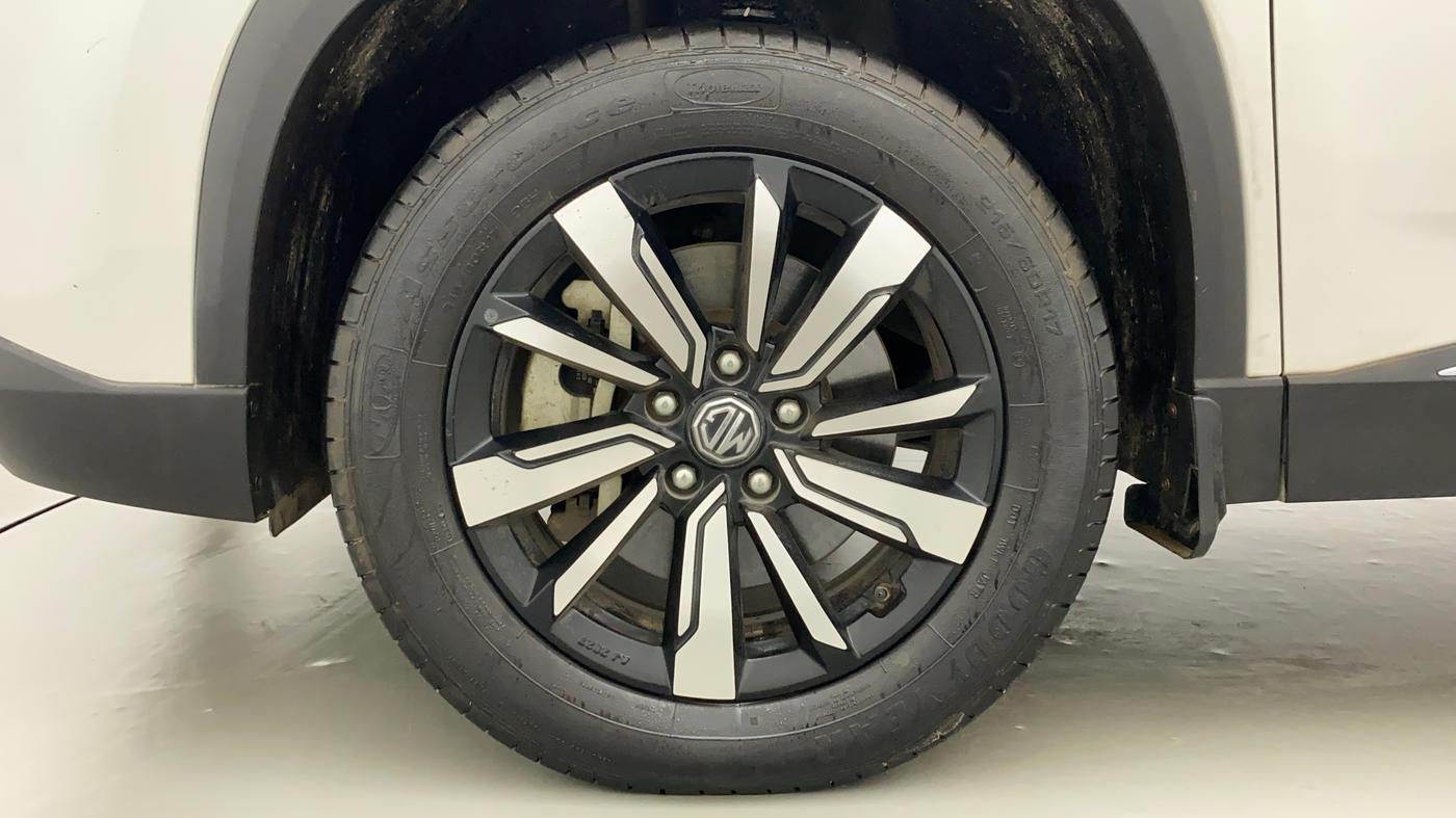 2020 MG HECTOR SHARP HYBRID 1.5 PETROL, Petrol, Manual, 26,162 km, Left Front Wheel
