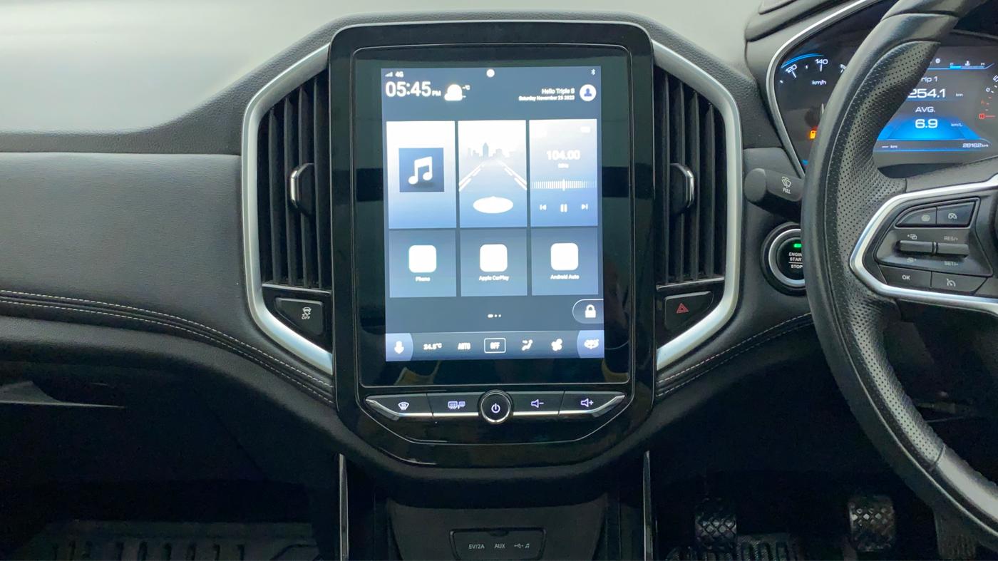 2020 MG HECTOR SHARP HYBRID 1.5 PETROL, Petrol, Manual, 26,162 km, Air Conditioner