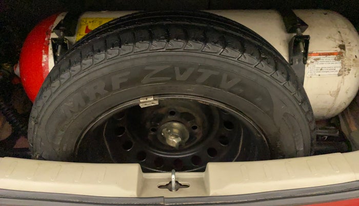 2014 Maruti Celerio VXI CNG, CNG, Manual, 1,03,454 km, Spare Tyre
