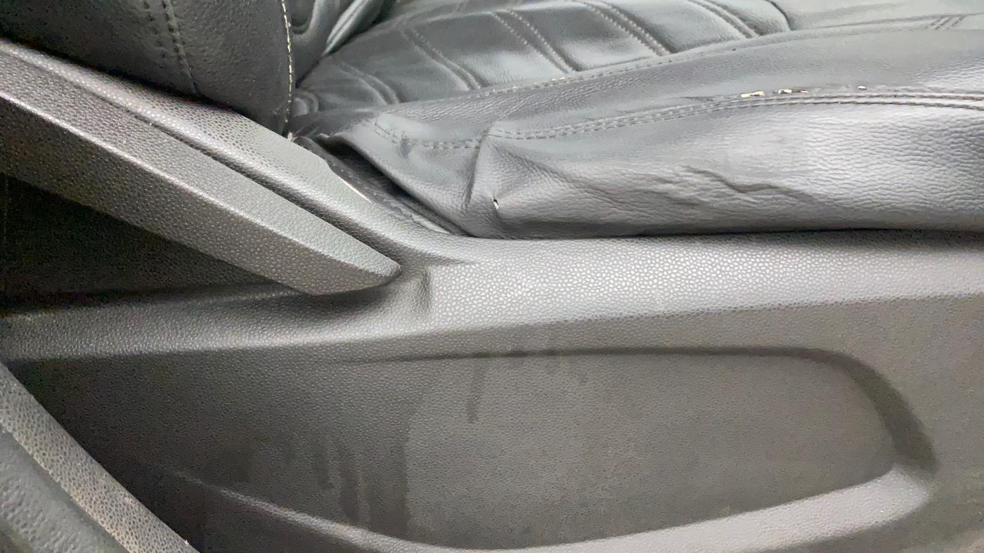 2016 Ford Ecosport AMBIENTE 1.5L PETROL, Petrol, Manual, 1,11,859 km, Driver Side Adjustment Panel