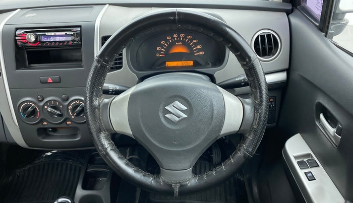 2011 Maruti Wagon R 1.0 LXI, Petrol, Manual, 82,053 km, Steering Wheel Close Up