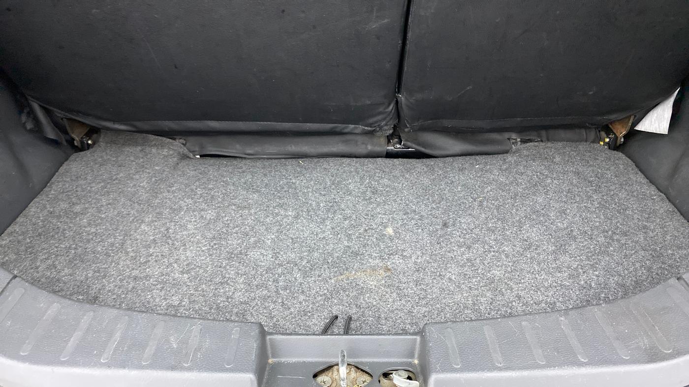 2011 Maruti Wagon R 1.0 LXI, Petrol, Manual, 82,053 km, Boot Inside