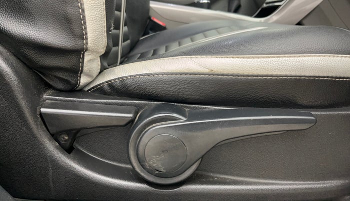 2019 Tata NEXON XZ PLUS PETROL, Petrol, Manual, 40,709 km, Driver Side Adjustment Panel