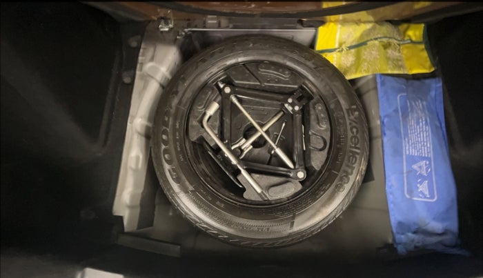 2019 Tata NEXON XZ PLUS PETROL, Petrol, Manual, 40,709 km, Spare Tyre