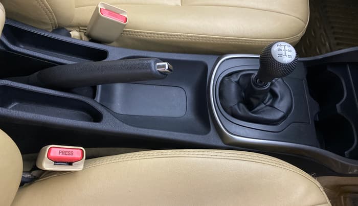 2015 Honda City 1.5L I-VTEC V MT, Petrol, Manual, 64,129 km, Gear Lever