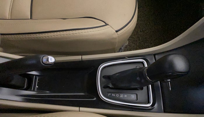 2021 Maruti Ciaz DELTA AT 1.5 SHVS PETROL, Petrol, Automatic, 42,474 km, Gear Lever