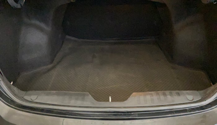 2021 Maruti Ciaz DELTA AT 1.5 SHVS PETROL, Petrol, Automatic, 42,474 km, Boot Inside