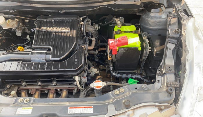 2016 Maruti Swift VXI, Petrol, Manual, 22,772 km, Engine View - Left