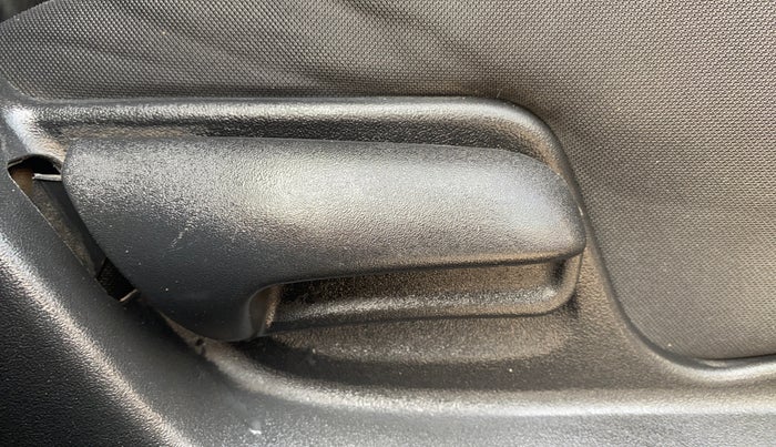 2016 Maruti Swift VXI, Petrol, Manual, 22,772 km, Driver Side Adjustment Panel