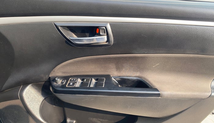 2016 Maruti Swift VXI, Petrol, Manual, 22,772 km, Driver Side Door Panels Control