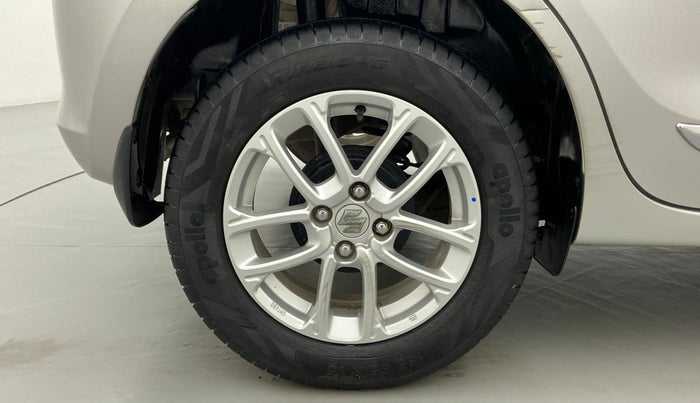 2018 Maruti Swift ZXI D, Petrol, Manual, 12,501 km, Right Rear Wheel
